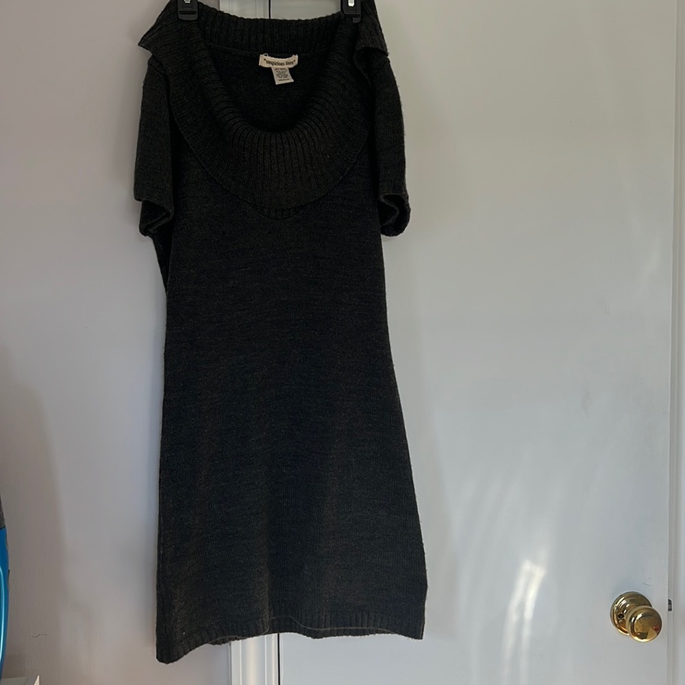 Suspicious Lines Gray Dress